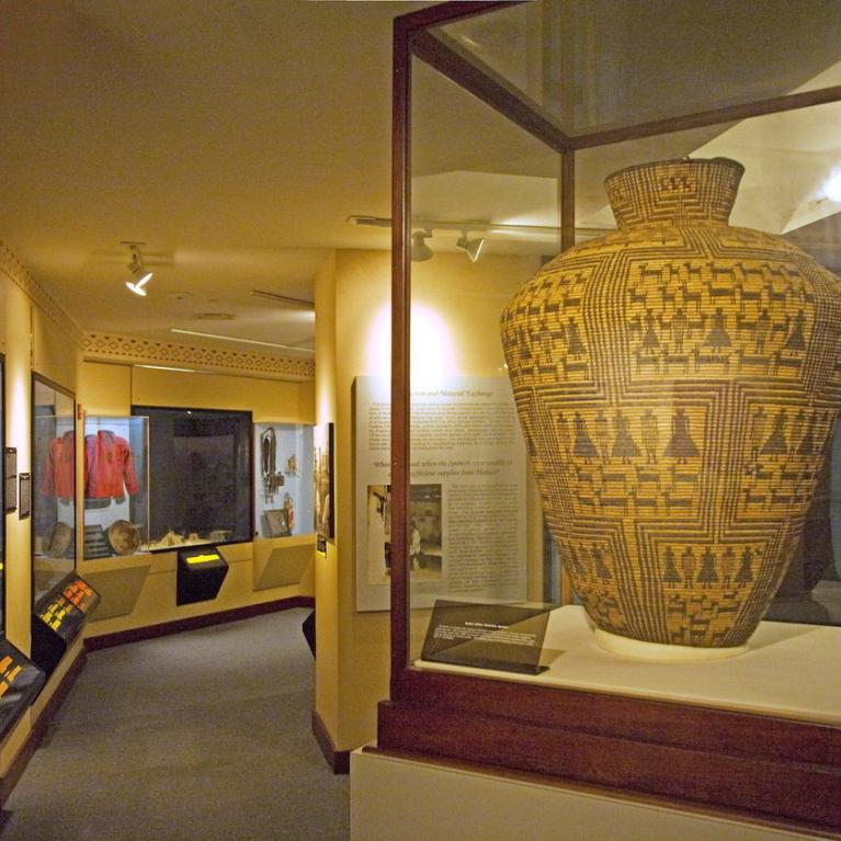 display view in museum